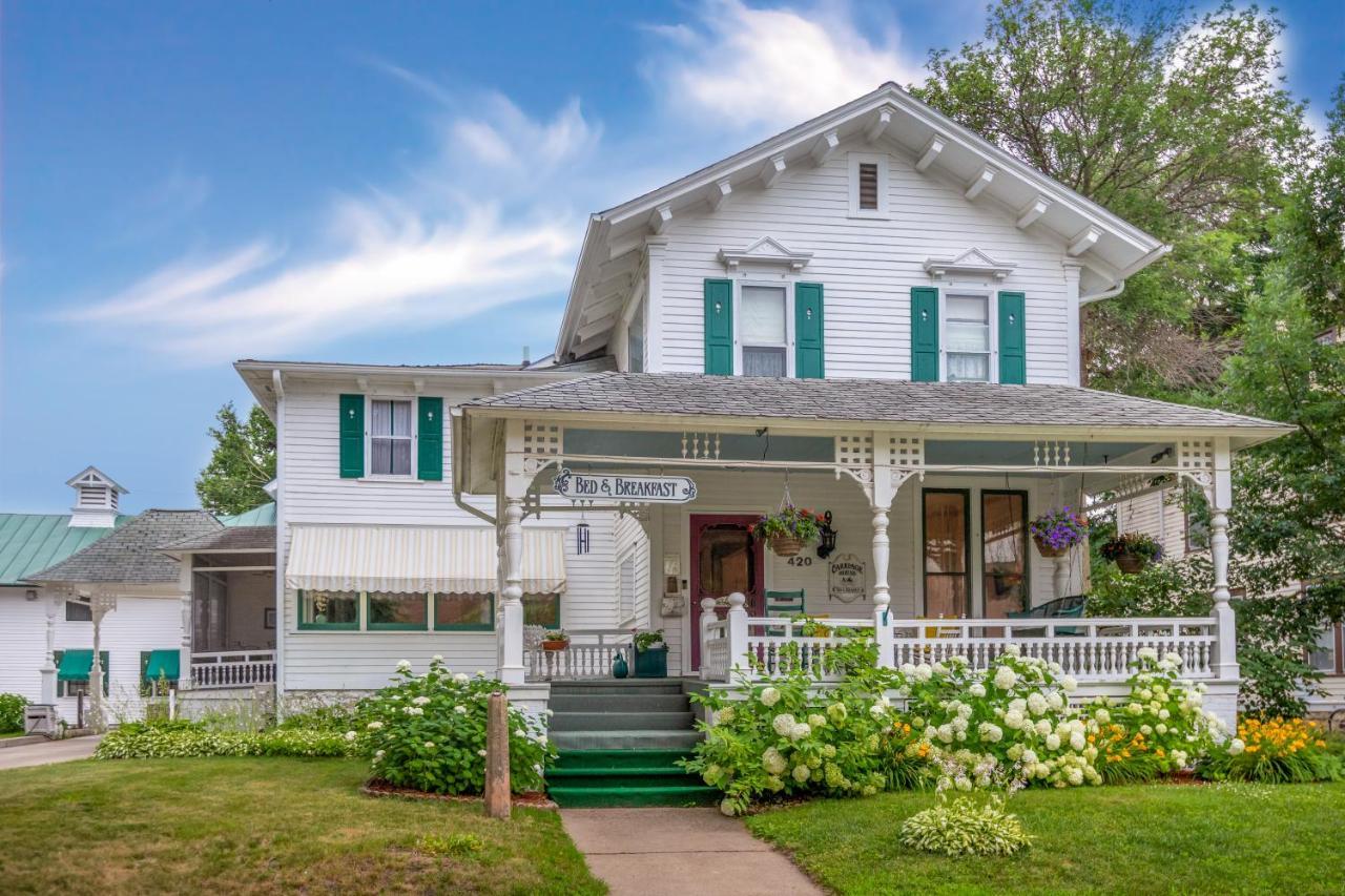 Carriage House Bed & Breakfast Winona Buitenkant foto