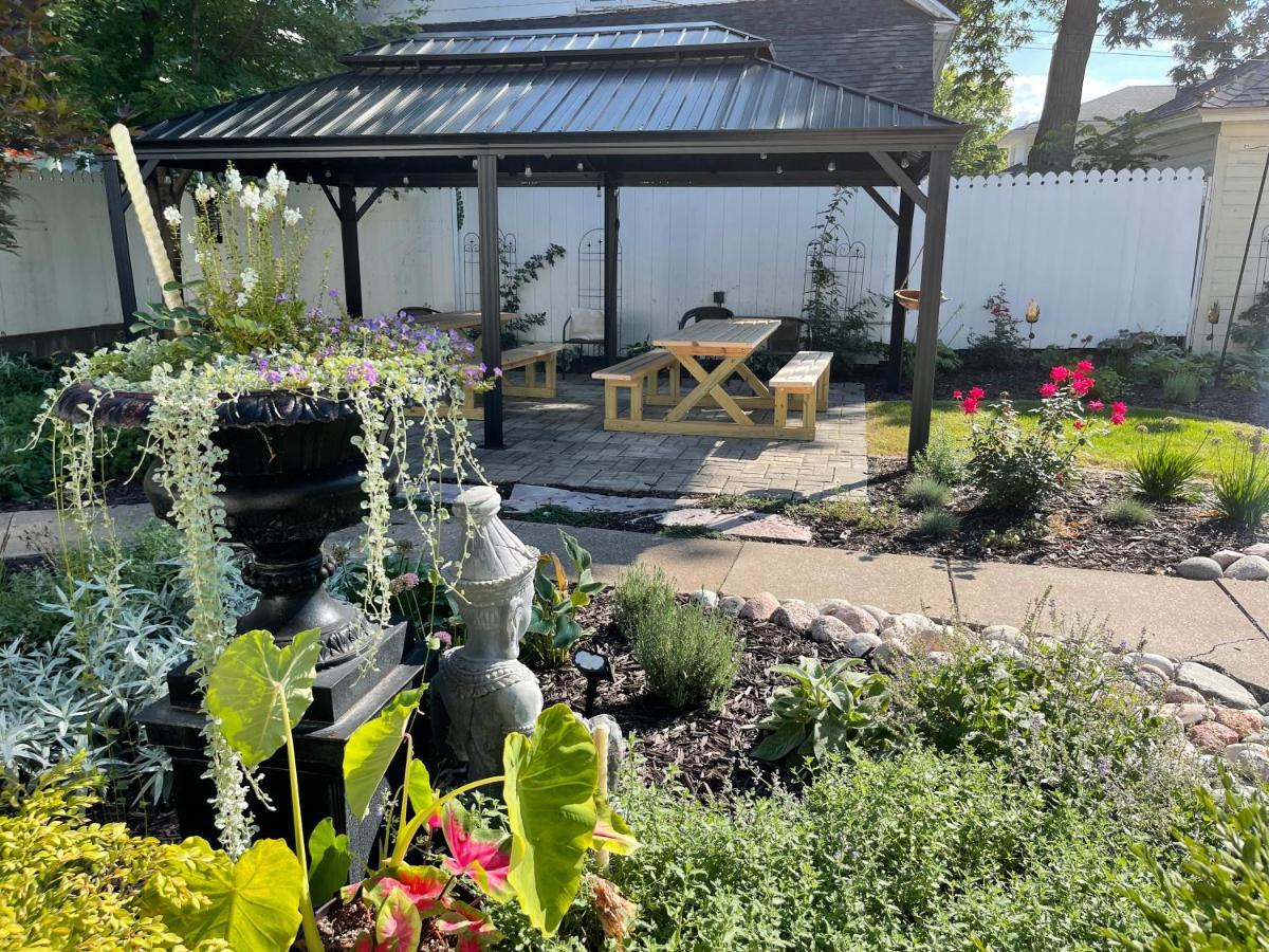 Carriage House Bed & Breakfast Winona Buitenkant foto