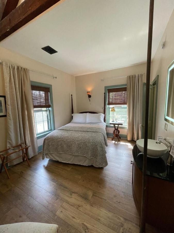 Carriage House Bed & Breakfast Winona Buitenkant foto