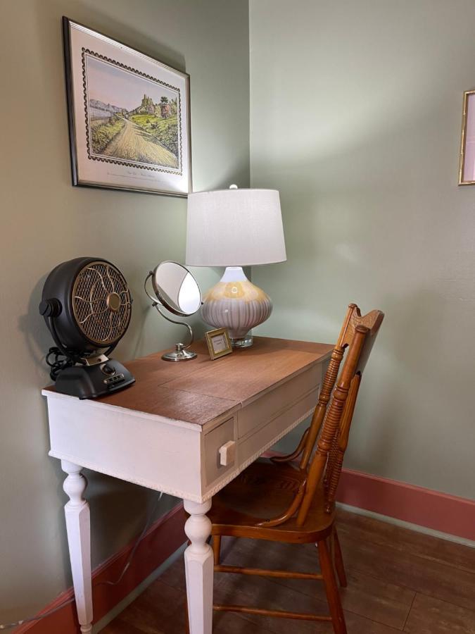 Carriage House Bed & Breakfast Winona Buitenkant foto