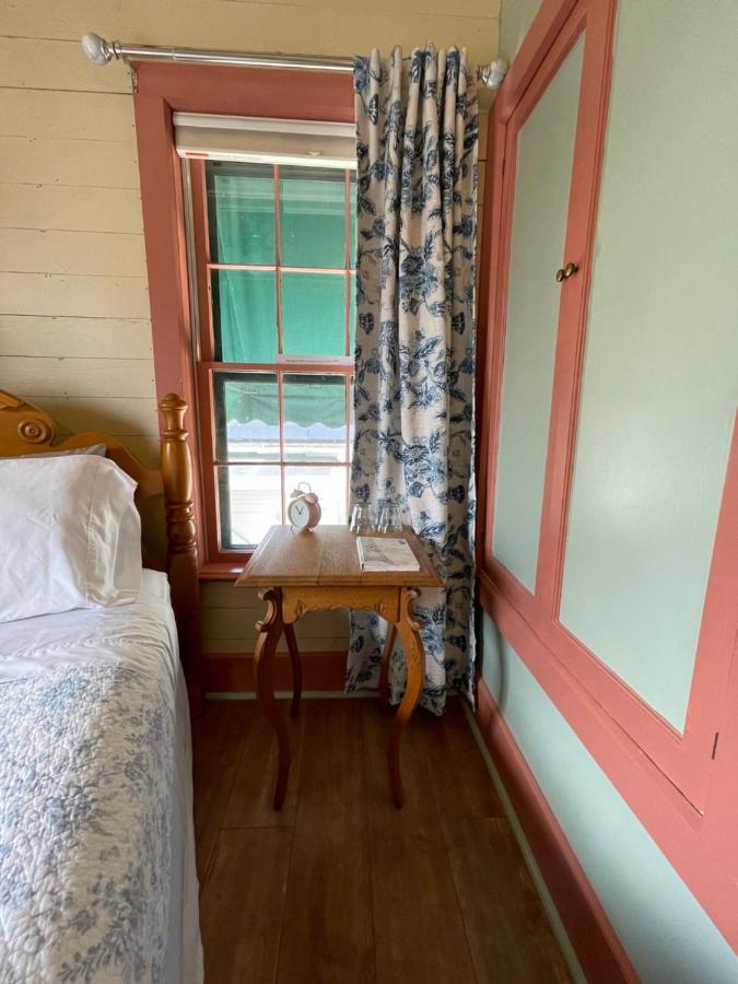 Carriage House Bed & Breakfast Winona Buitenkant foto