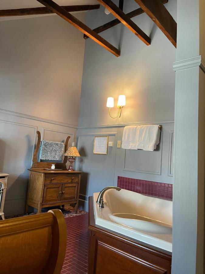 Carriage House Bed & Breakfast Winona Buitenkant foto